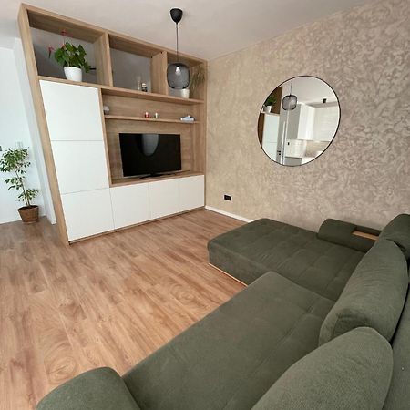 Apartman Petronela Братислава Экстерьер фото