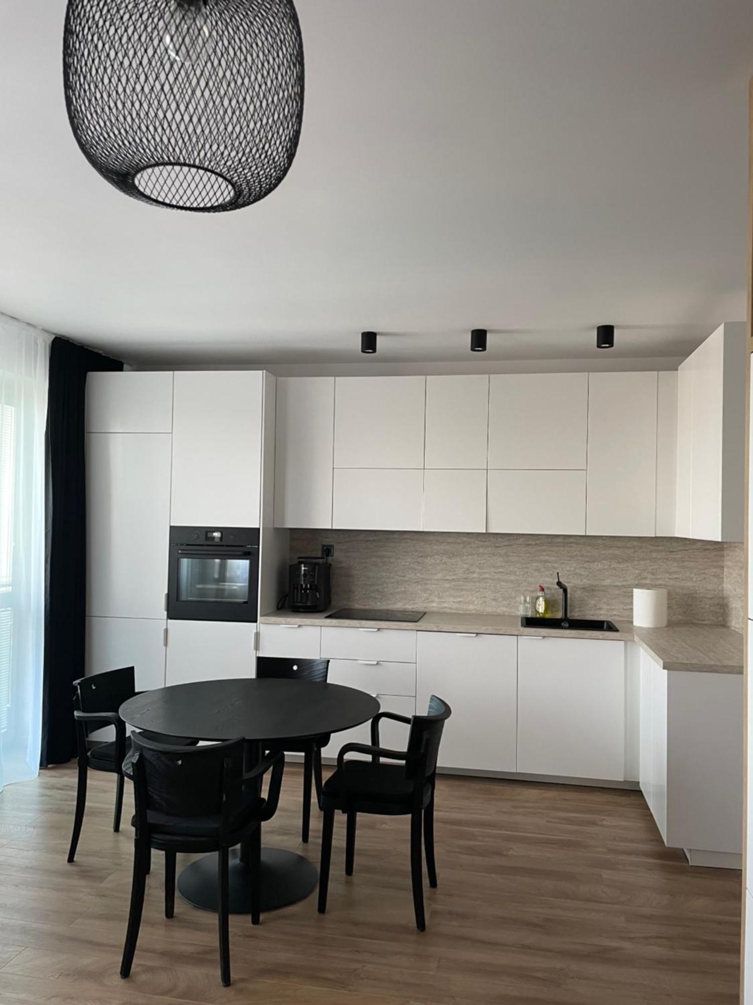 Apartman Petronela Братислава Экстерьер фото